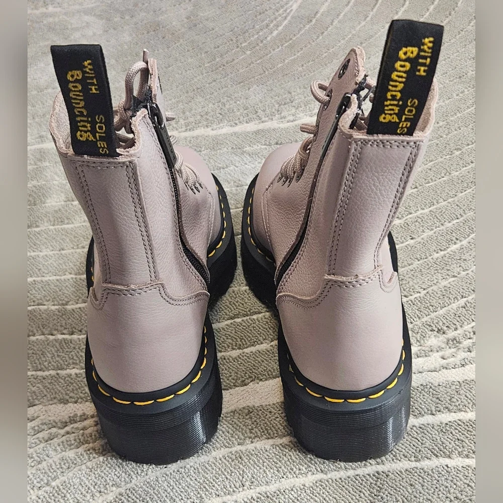 Dr. Martens Women's Light Pink Jadon III Boot Pisa Leather Platforms - Picture 4 of 8